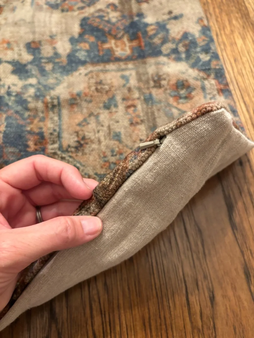 Pottery Barn Navin Tapestry Pillow Cover 22x22 Vintage Inspired Linen Blend